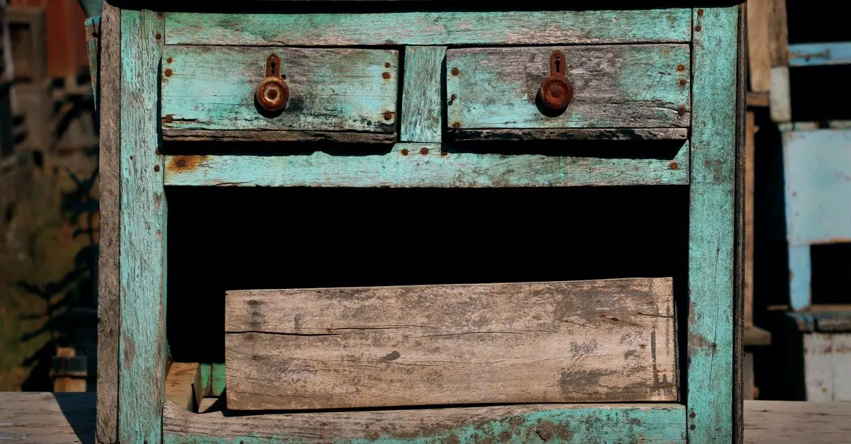 Ceruser un meuble : techniques et astuces