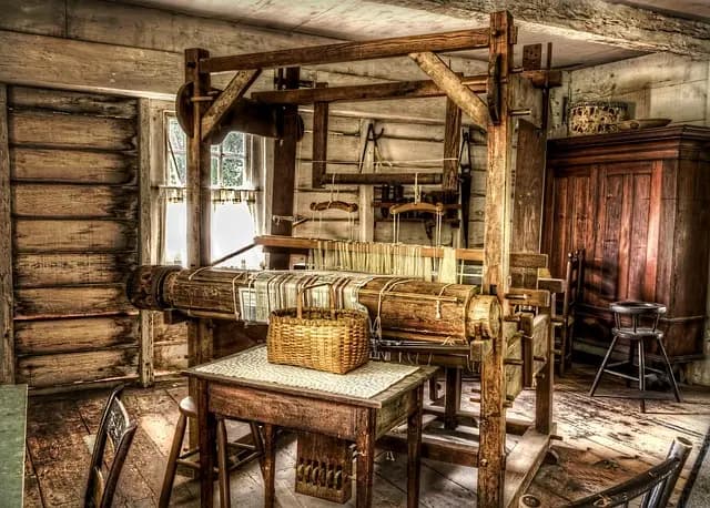 Les erreurs à éviter lors de la restauration de meubles anciens